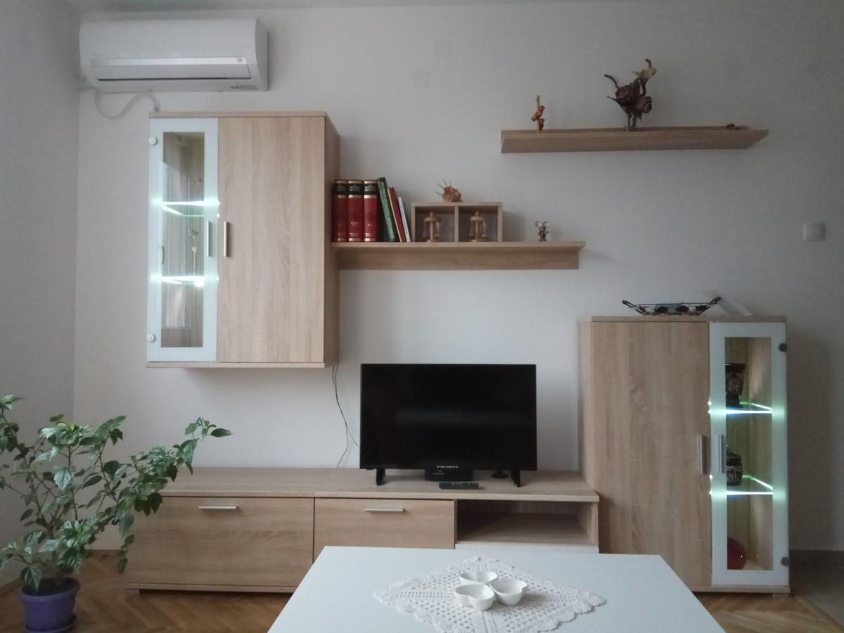 Apartman Ana Subotica Esterno foto